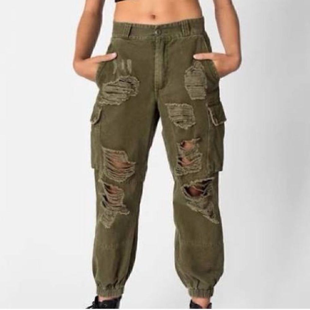 Carmar Green Distressed Cargo Jogger Pants Women’s 8